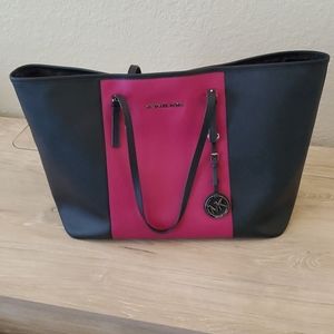 Michael Kors Travel Tote